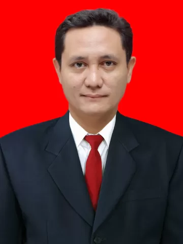 Aris Suryono, SE, S.Pd